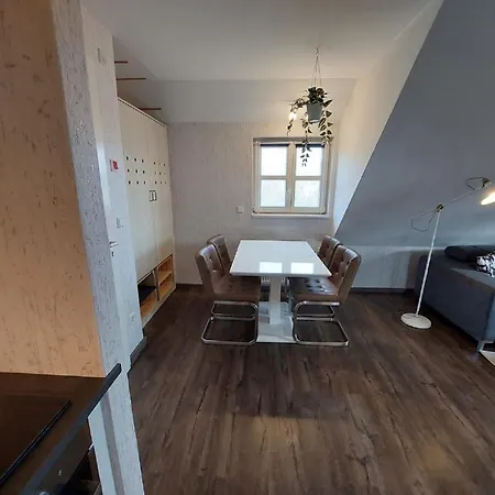 Rugana - Komfortplus Mit 1 Schlafzimmer B35 아파트